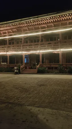 Xiangjia Dayuan Отели в г. Хучжу-Туский автономный уезд