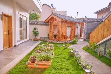 Lushan Yueyue Liangshe Homestay Отели рядом с достопримечательностью «Gongchen Pavilion»