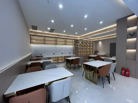 Yitel Zhige Hotel (Xuzhou Suning Plaza Hubushan)