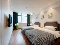 Yangyuan Hotel (Gaoqi Airport Andou Metro Station) Hotels near Huli