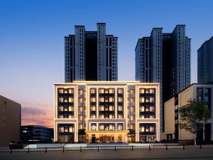 Xuzhou New Century Mingting Hotel (Jinshan East Road)