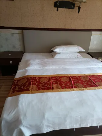 Yuechi Huangting Hotel