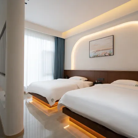 Tekes Qiangu Dao Homestay (Li Street)