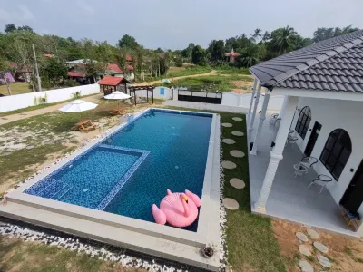 Grand Aeden Villa Hotels near Lata Perahu Water Park