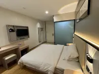Lanjin Hotel (Polytechnic University)