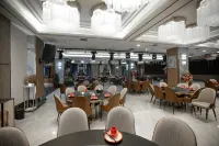 Qianfeng Grand Hotel (Huocheng Qingshuihe)