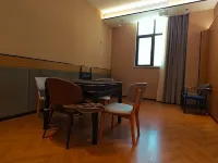 Wenrui Hotel Hotels in Faku