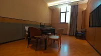 Wenrui Hotel