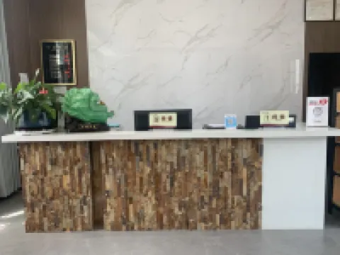 Ulan Inn Hotels in Bohu