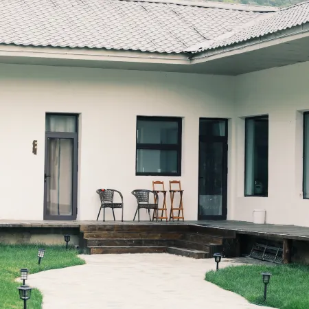 - Mountain View Homestay