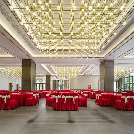 Tang Jia He Internationl Grand Hotel