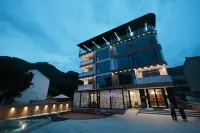 桐廬所住民宿（雅魯漂流竹溪樂園店） 五雲山革命烈士陵園附近的飯店