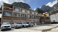 Akebanma Homestay (Zhagana Scenic Area) Các khách sạn gần Yeri Village