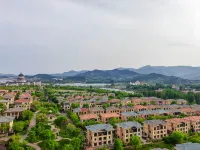 華美庭院·雪野湖民宿