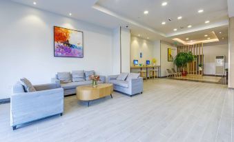 XingRui Hotel (Shanghai Zhonghuan Bailian Meichuan Road)