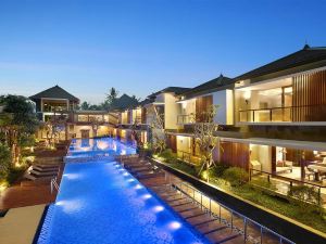 Royal Kamuela Villas & Suites at Monkey Forest Ubud (Adult Only)