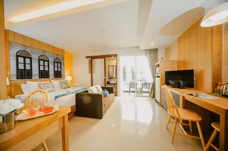 Ratana Apart-Hotel at Rassada