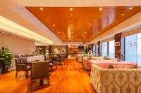 Jinling Grand Hotel - 5-Star
