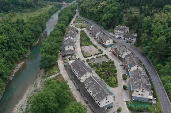 梵淨山靈秀山荘