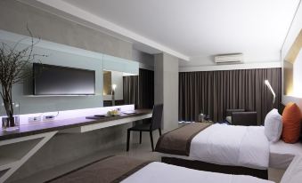 The Nine Forty One Hotel