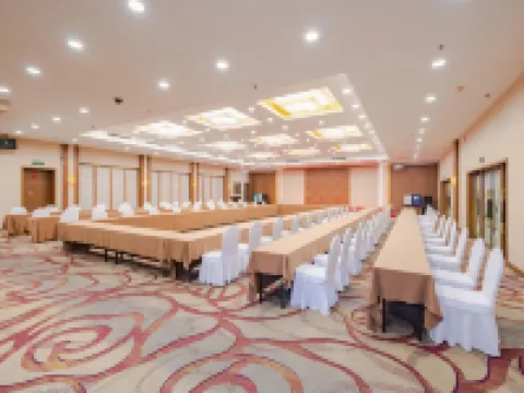 Oriental Hotel Hotels in Quzhou