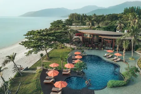 Khanom Beach Resort and Spa