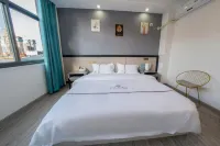Yuxi Hutongli Hotel (Nie'er Music Square) - Airport Shuttle