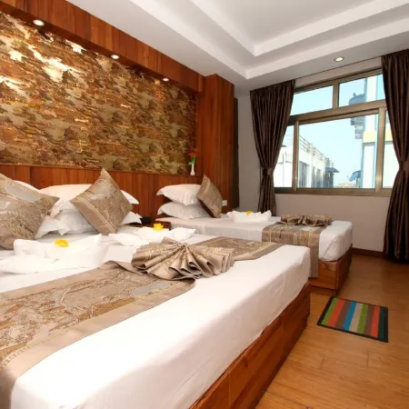 Gemsy Hotel