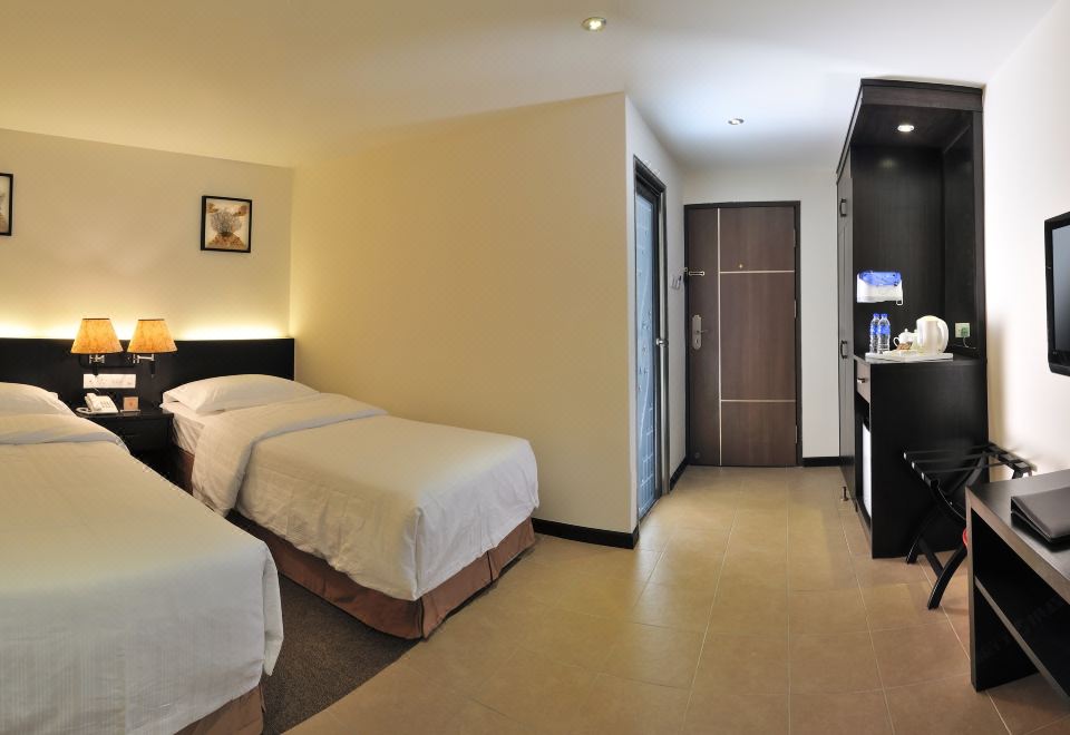 ERNES Hotel Seberang Jaya 내부