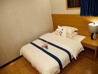 家豪宾馆(广州中山二路店) - 标准大床房