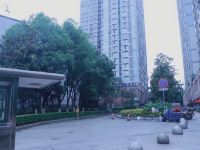 重庆在路上酒店式公寓 - 山景房