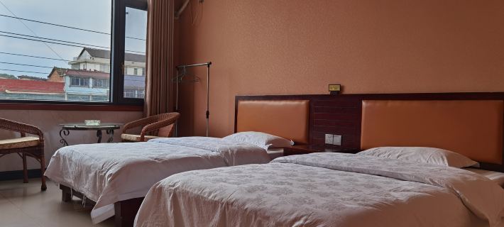 Huaxin Ge Hotel Hotels in Hanshou