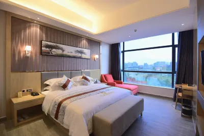 Yufeng Holiday Hotel Hotels in Liaobu Town