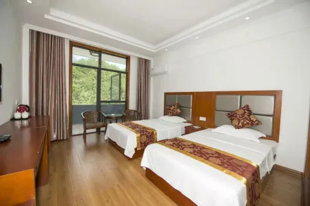 Lijia Yard Hotel Luotian Отели рядом с достопримечательностью «Qingtaiguan Sceneic Area»