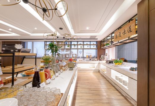 Atour Hotel (Nantong South Street, Hao River Scenic Area)Hotel Overview