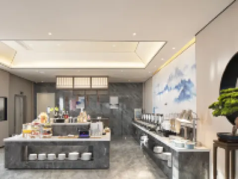 Moshang Qingju Hotel (Xinyang Huaibin West Asia Meiyue Plaza County Government Store) Hotels in Huaibin