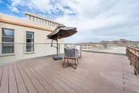 Photography International Hotel فنادق في لين دزه