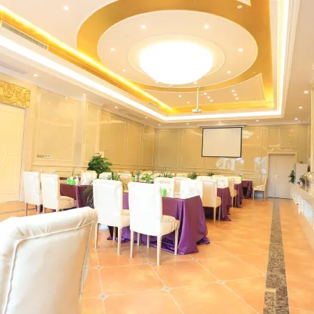Vienna Hotel (Dangshan Development Zone Guangcai Market Store)
