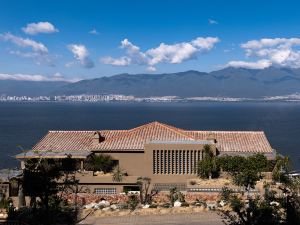 Liuyue·Haidongfang Cliff Seaview Hotel (Dali Erhai Flagship Store)