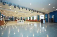 Dengzhou Zhaiji B&B Hotel (Real Madrid International Wandelung Branch)
