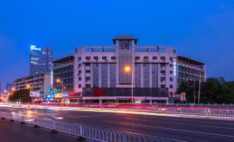 James Joyce Cofftels(Tianjin Anshan Xidao Subway Station)