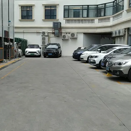 Zhoufu ·TIDE (Chaozhou Paifang Street West Lake Park Branch)