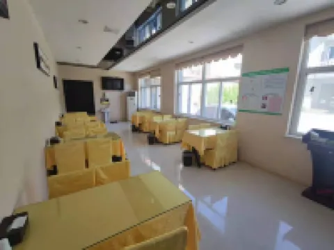 Orange Hotel (Suning Shuohuang) فنادق في سونينغ