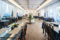 Baoshan Jiahu Hotel