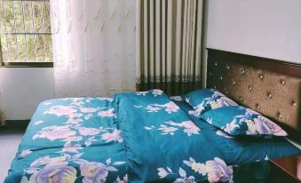 Rhinoceros Valley Mountain Farm