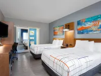 La Quinta Inn & Suites by Wyndham Ft. Myers-Sanibel Gateway Hotels in Lee County