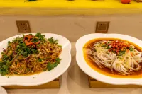 Vias International Hotel (Panzhihua Wanda Plaza)