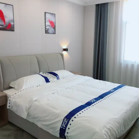 Xiangzhangyuan Hotel (Danyang Houxiang Branch)