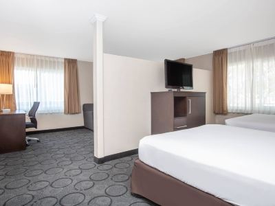 Baymont by Wyndham San Diego Downtown