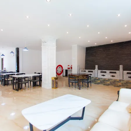 Hongyuan Hotel